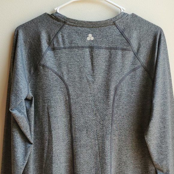NWOT Tek Gear Gray Spandex Jersey Size Medium - Picture 15 of 16